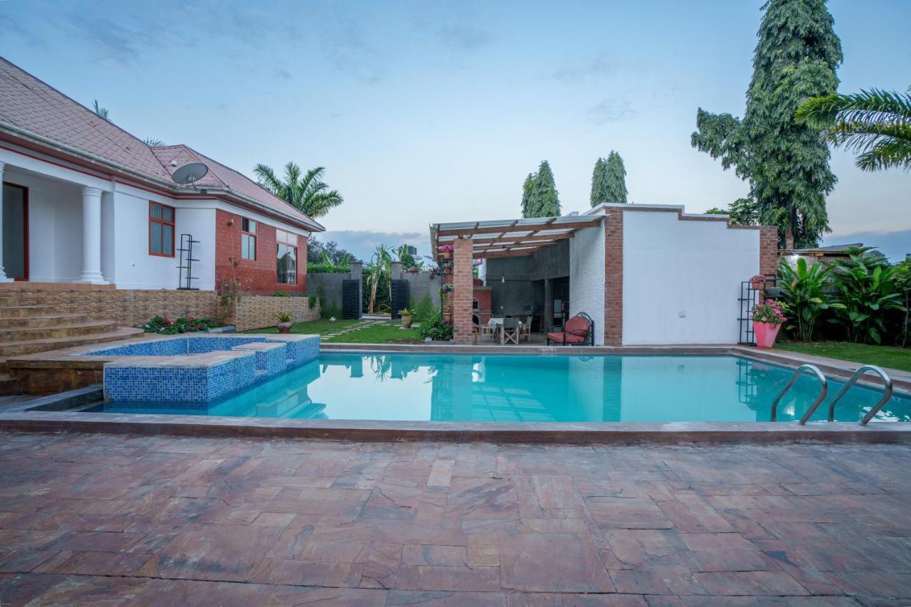 Sprunger Avenue - Tulia Homes Moshi Exterior foto